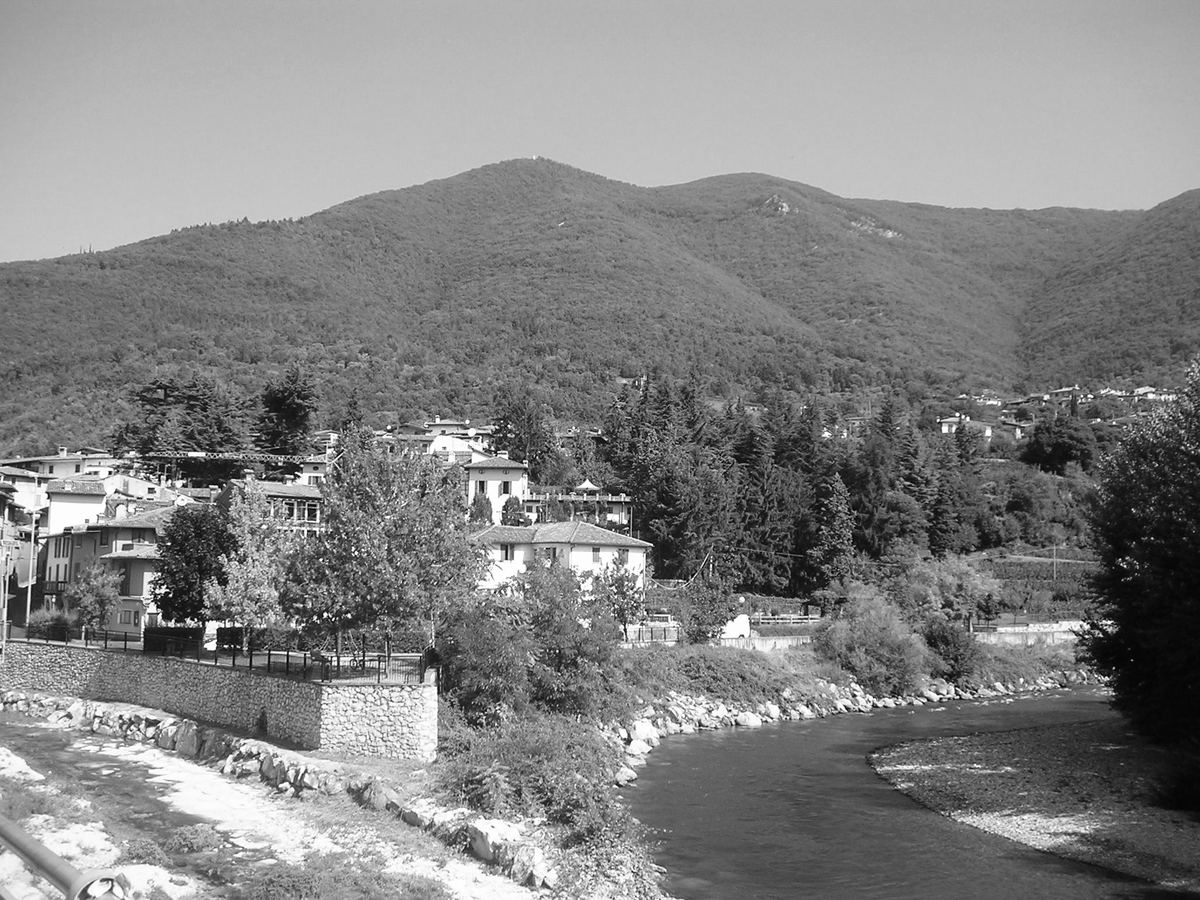 Vista storica del borgo di Gavardo Sopraponte sul fiume Chiese